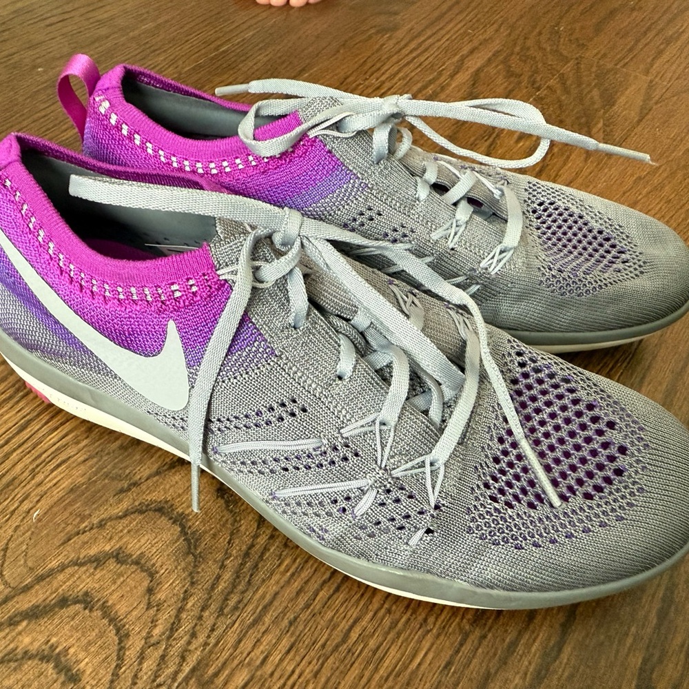 Nike Flyknit Women's Shoes